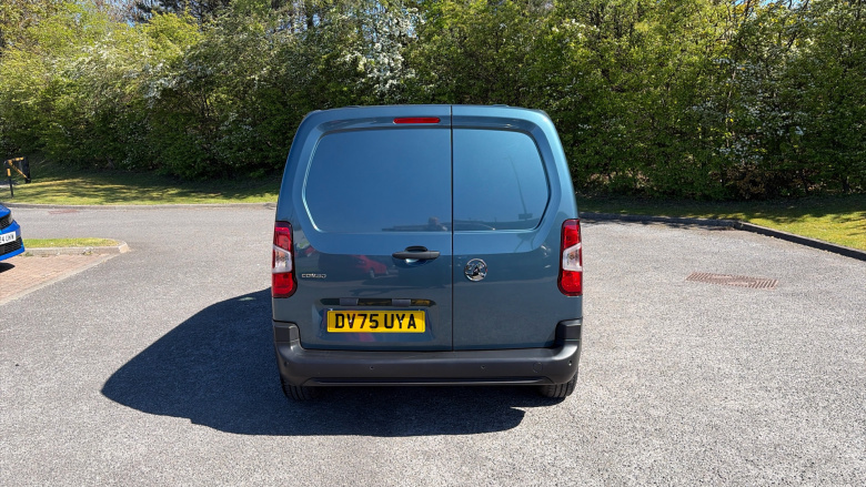 Vauxhall Combo Cargo Combo Diesel 1.5 Turbo D 100ps Prime Plus H1 Van